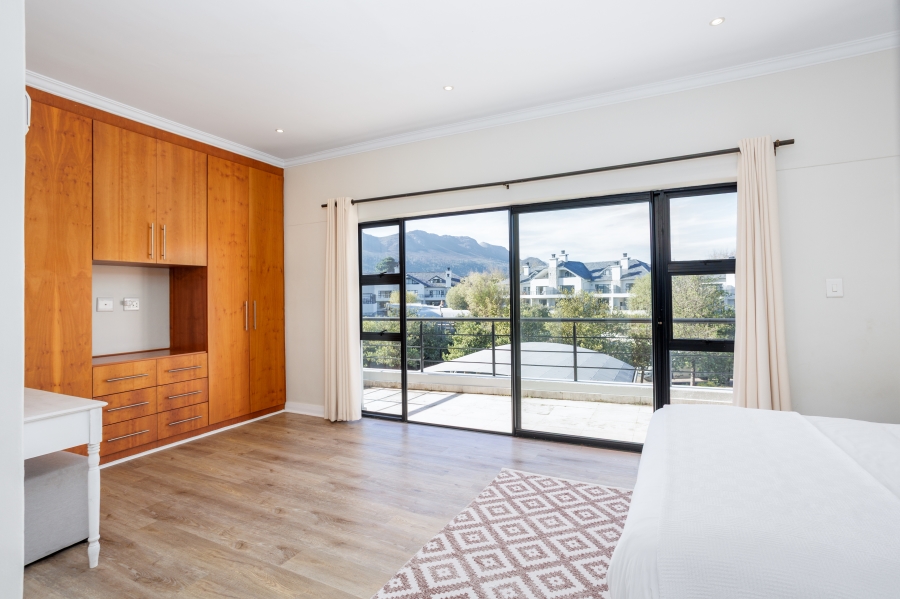 To Let 4 Bedroom Property for Rent in Pearl Valley at Val de Vie Western Cape